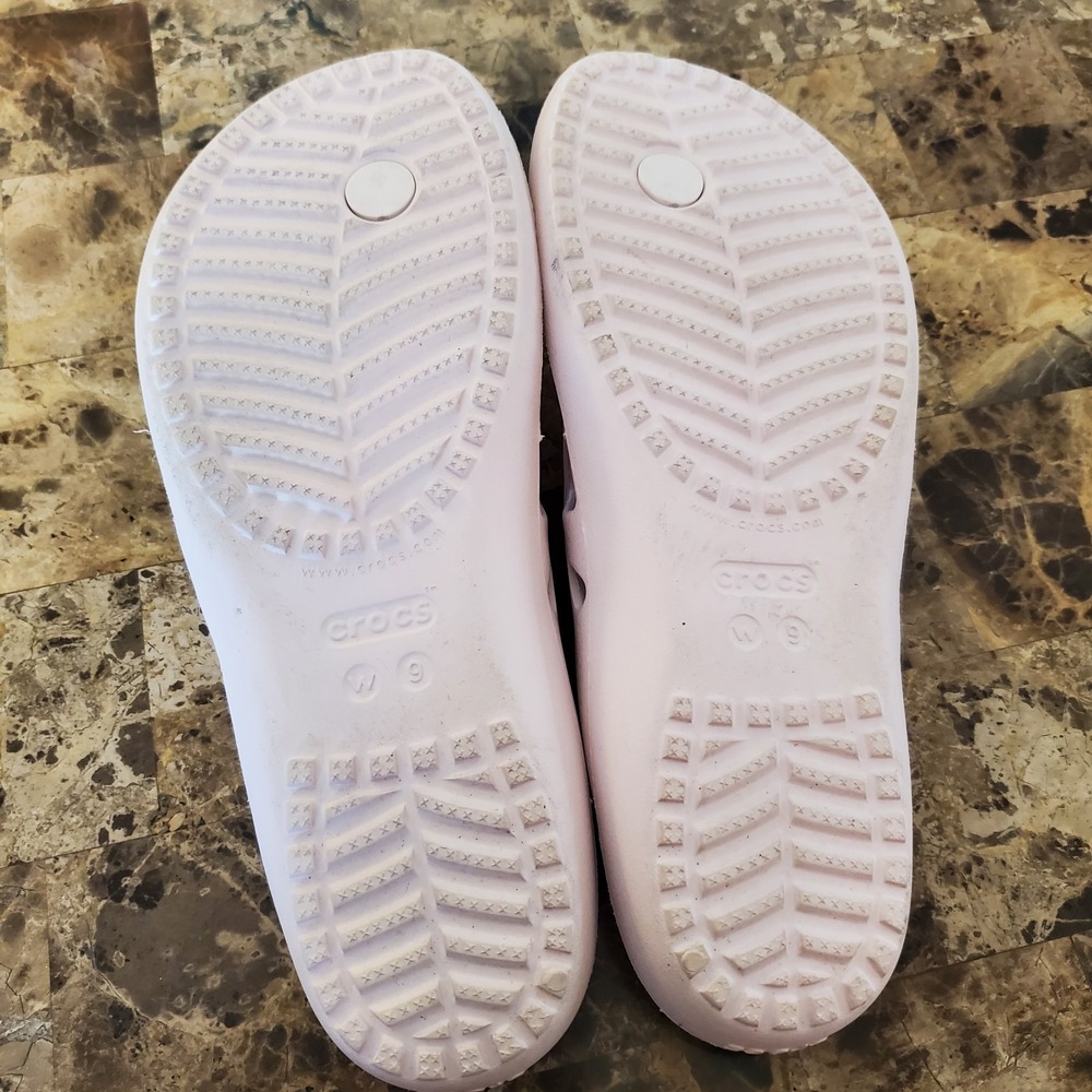Crocs sz 9 womens pale pink flip flops thong sandals summer beach casual comfort - Picture 12 of 13